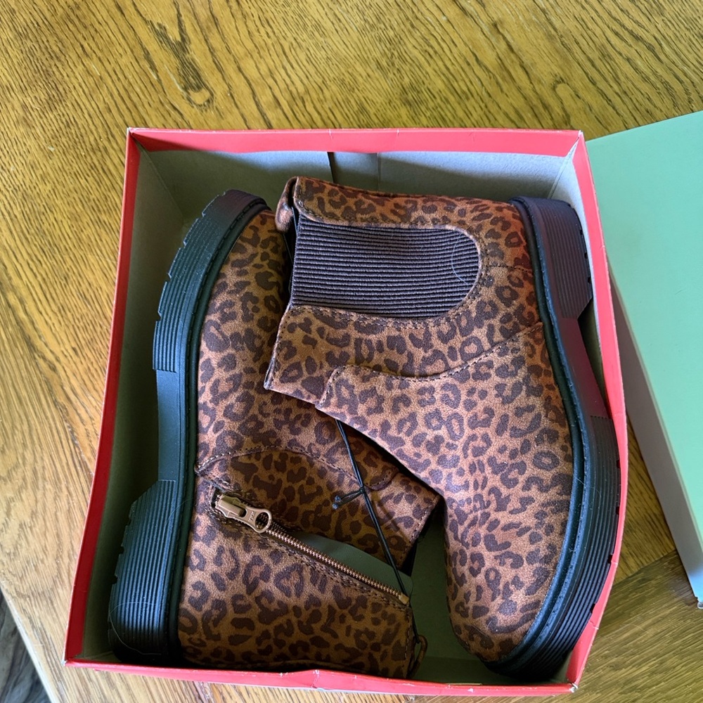 Cat & Jack Brown Leopard Ankle Boots